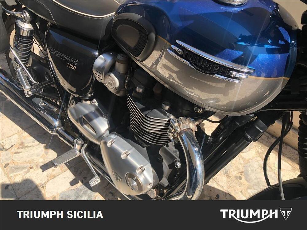 Triumph Bonneville T120 (2021 - 25) (3)
