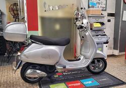 Vespa LX 150 (2005 - 11) usata