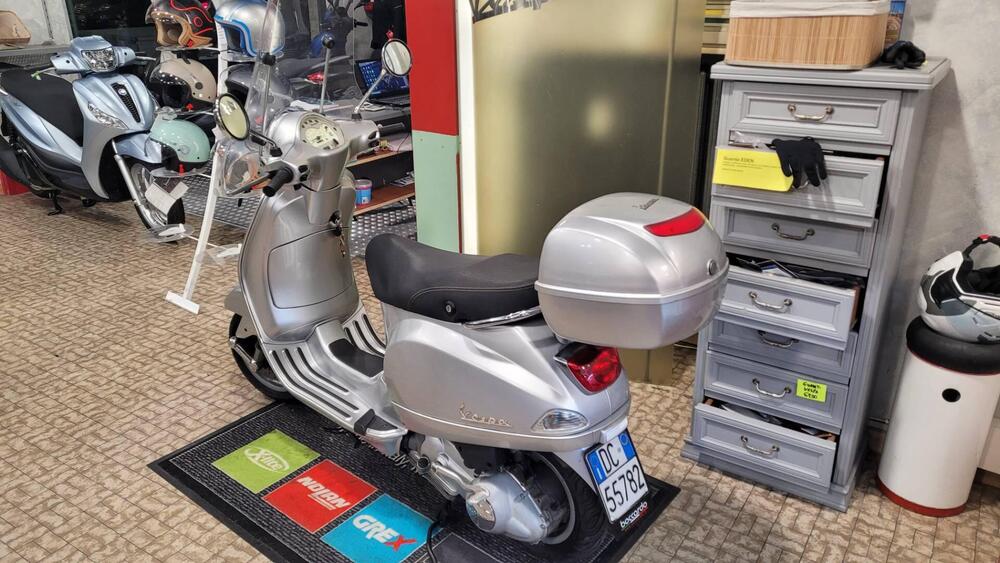 Vespa LX 150 (2005 - 11) (4)