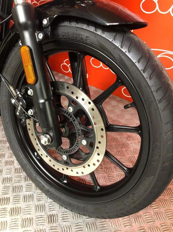 Royal Enfield Meteor 350 Fireball (2021 - 25) (5)