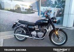 Triumph Bonneville T120 Stealth Edition (2024) usata