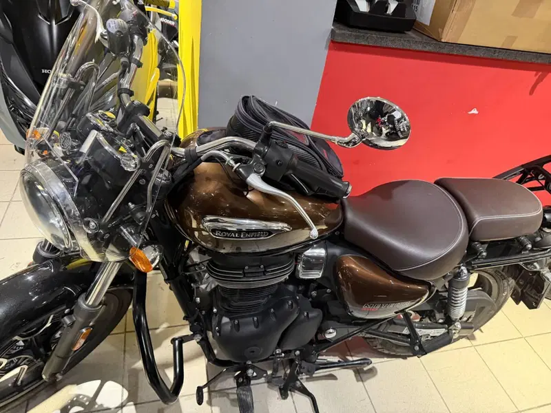 Royal Enfield Meteor 350 (2021 - 26) (3)