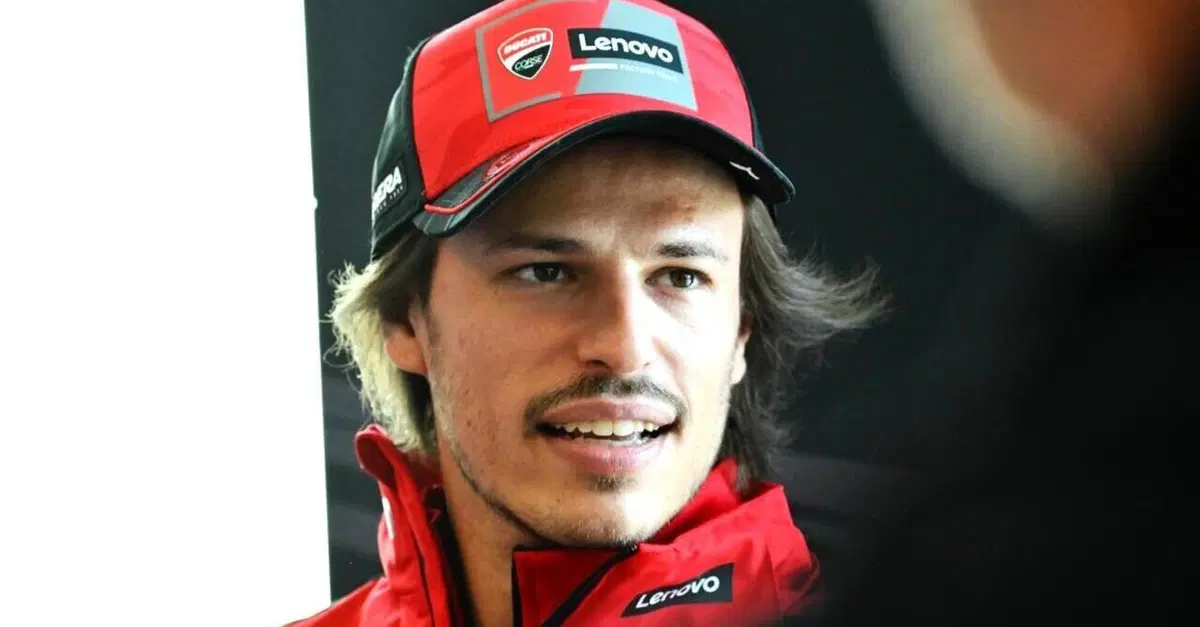 MotoGP 2025. GP del Portogallo. Le prime parole di Nicol&ograve; Bulega: "A Pecco ho chiesto duecentomila cose. La mia idea &egrave; cambiata quando ho visto Toprak andare in MotoGP"