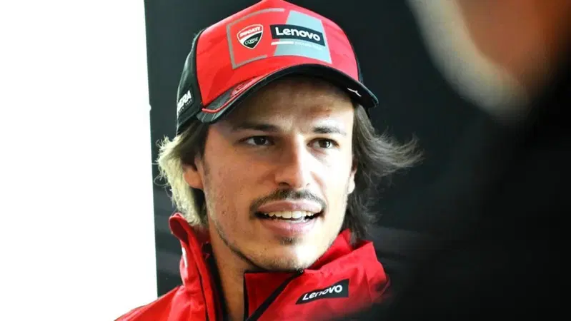 MotoGP 2025. GP del Portogallo. Le prime parole di Nicol&ograve; Bulega: "A Pecco ho chiesto duecentomila cose. La mia idea &egrave; cambiata quando ho visto Toprak andare in MotoGP"