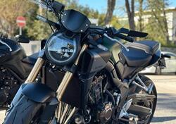 Honda CB 650 R E-Clutch (2024 - 25) usata