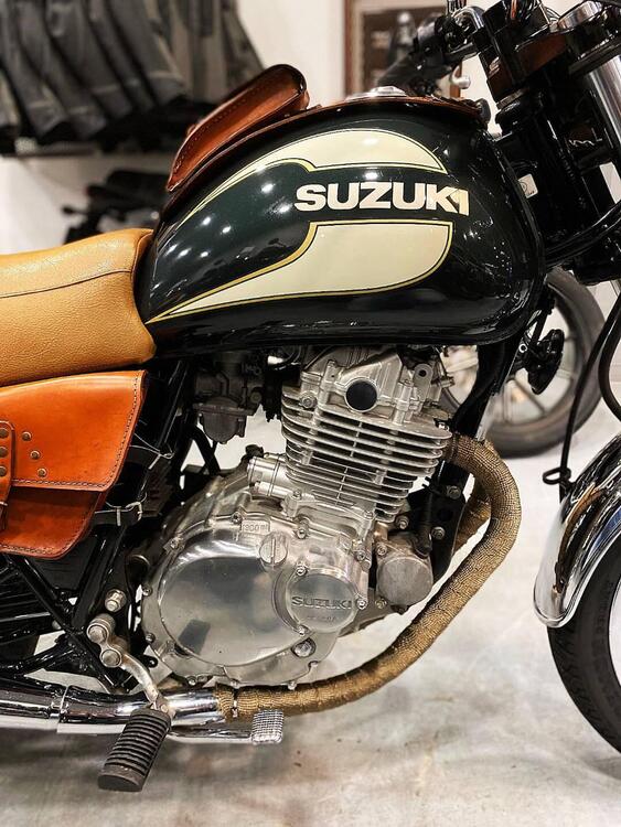 Suzuki TU 250 XX Super Classic (1996 - 00) (4)