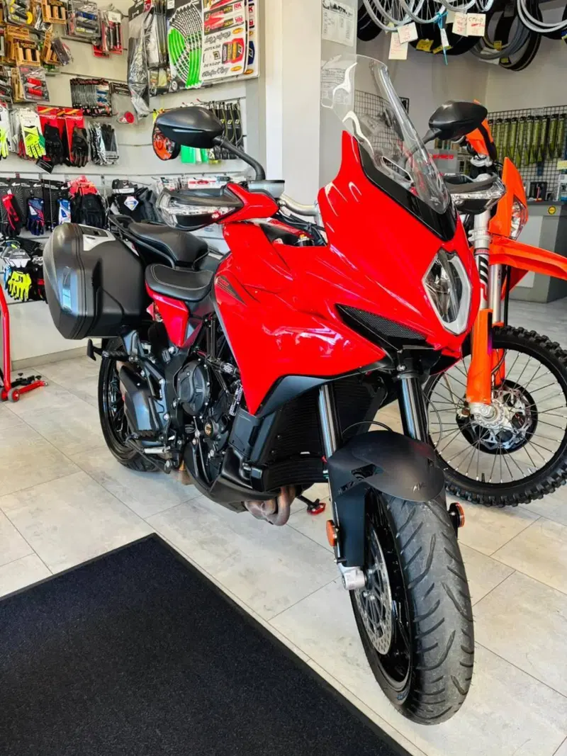 MV Agusta Superveloce 800 (2021 - 25)
