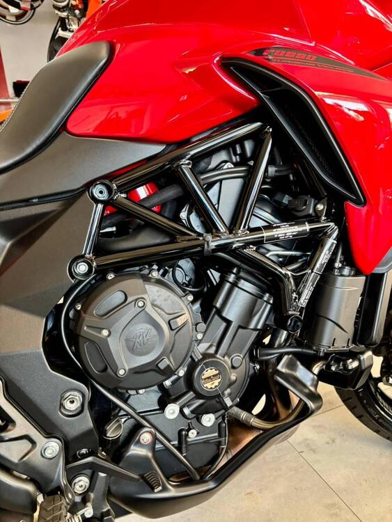 MV Agusta Superveloce 800 (2021 - 25) (3)