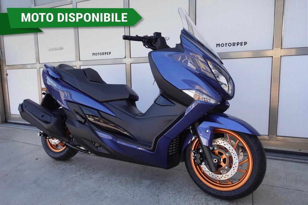 Suzuki Burgman 400 (2025)