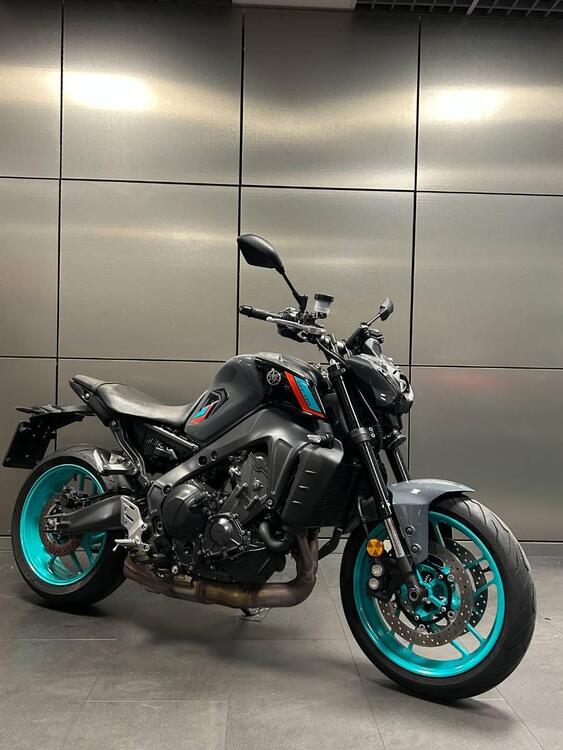 Yamaha MT-09 (2021 - 23) (2)
