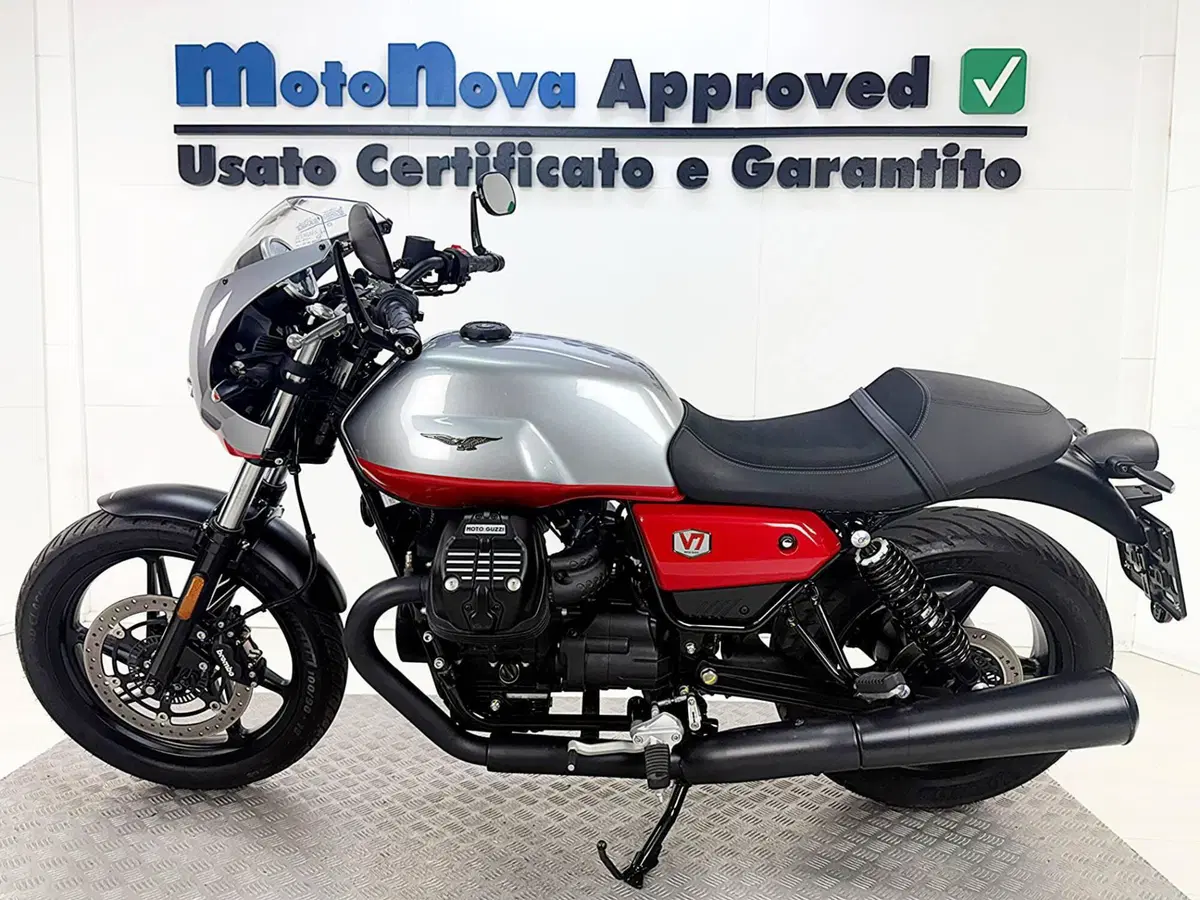 Moto Guzzi V7 Stone Corsa (2023 - 25) (2)