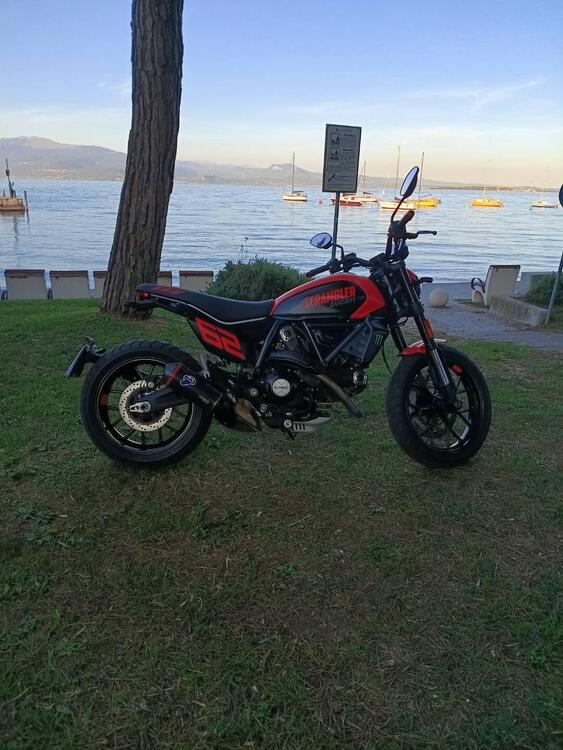 Ducati Scrambler 800 Full Throttle (2023 - 24) (2)