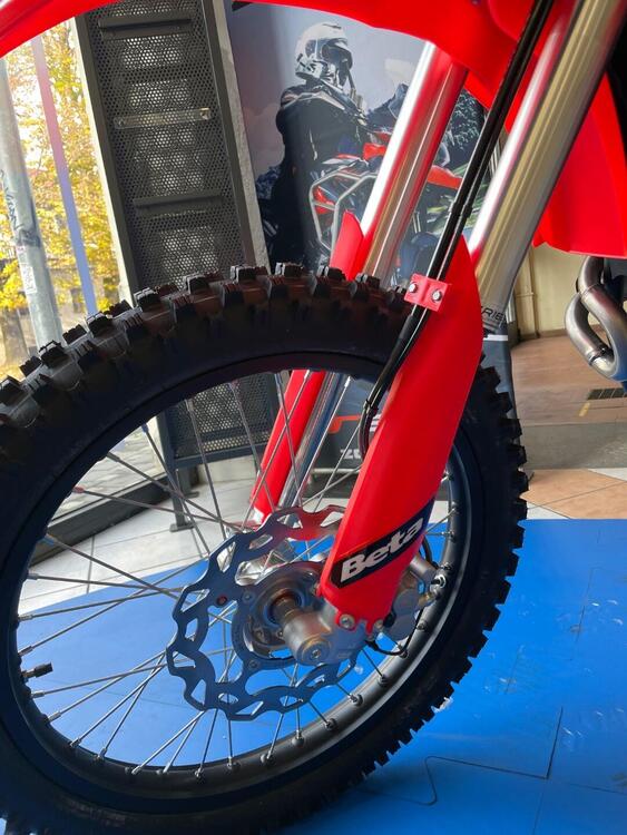 Betamotor RR 125 4T Enduro T (2025) (4)