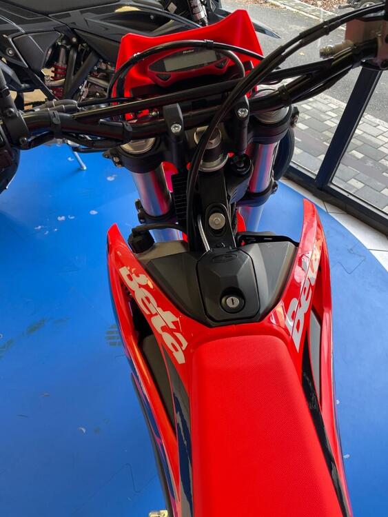 Betamotor RR 125 4T Enduro T (2025) (5)