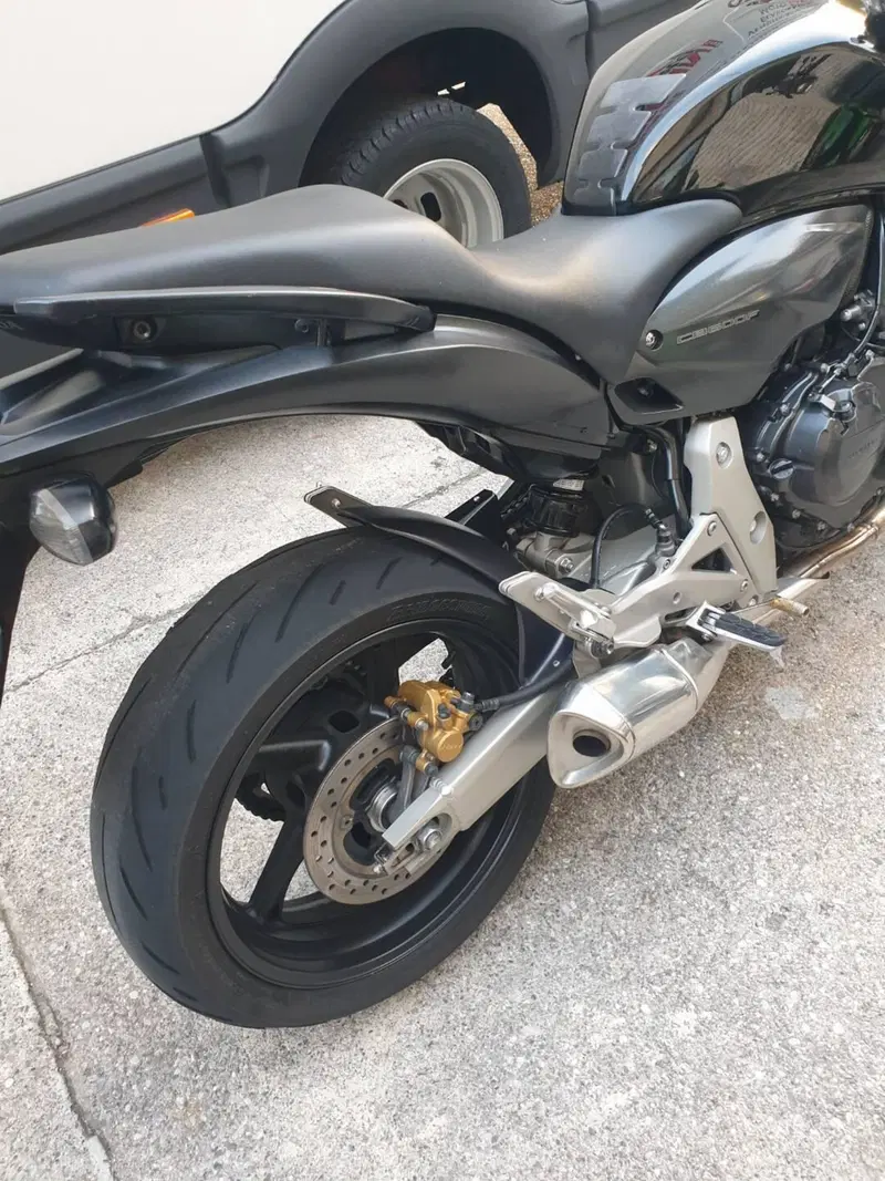 Honda Hornet 600 (2007 - 10) (6)