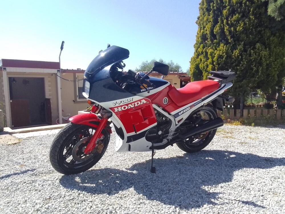 Honda VF 500 F2 (1985 - 87) (2)