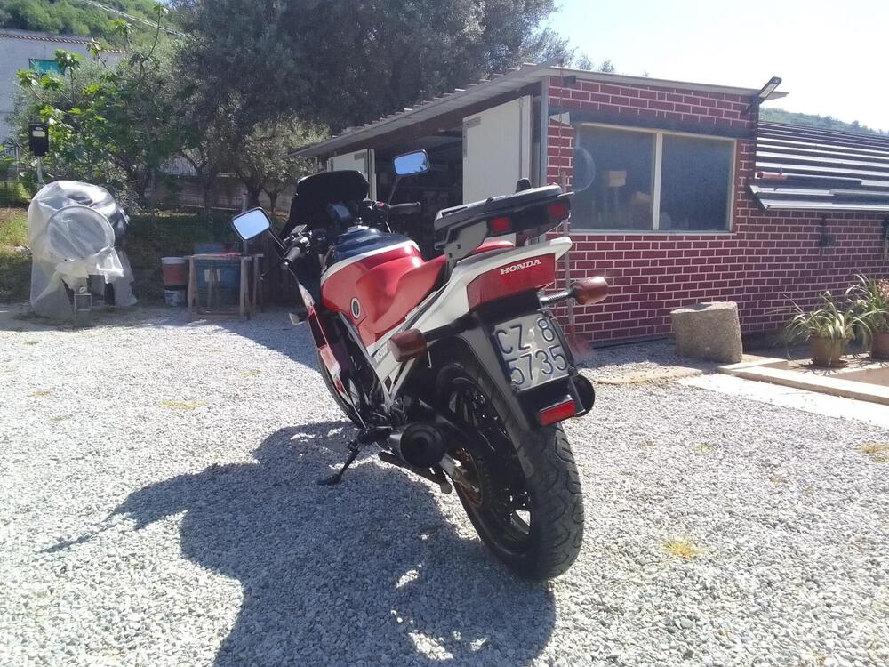 Honda VF 500 F2 (1985 - 87) (4)