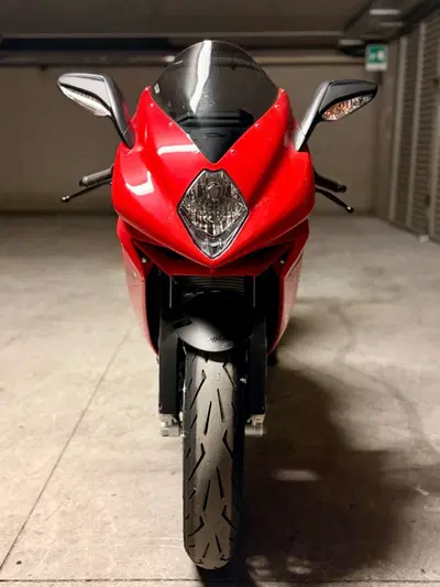 MV Agusta F3 800 Rosso (2021 - 23) usata