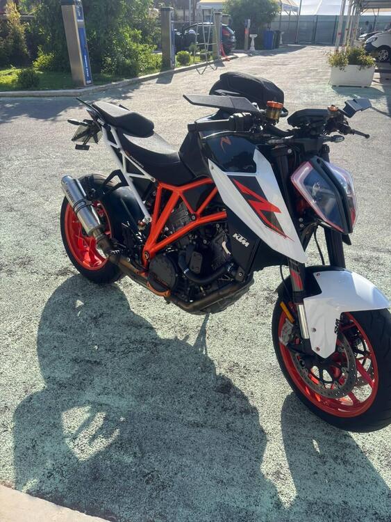 KTM 1290 Super Duke R ABS (2017 - 18) (4)