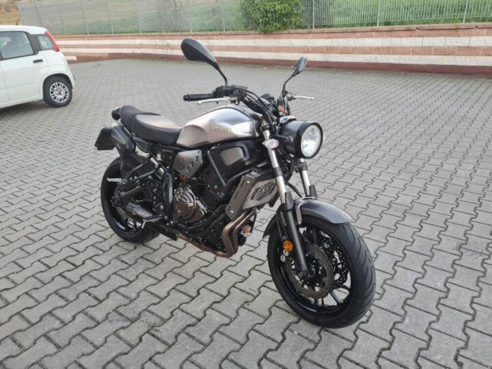 Yamaha XSR 700 ABS (2016 - 20) (2)
