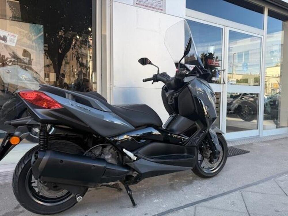 Yamaha X-Max 300 Tech Max (2021 - 24) (5)