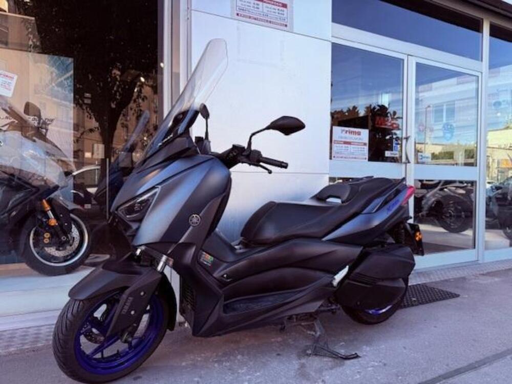 Yamaha X-Max 300 (2021 - 24) (2)