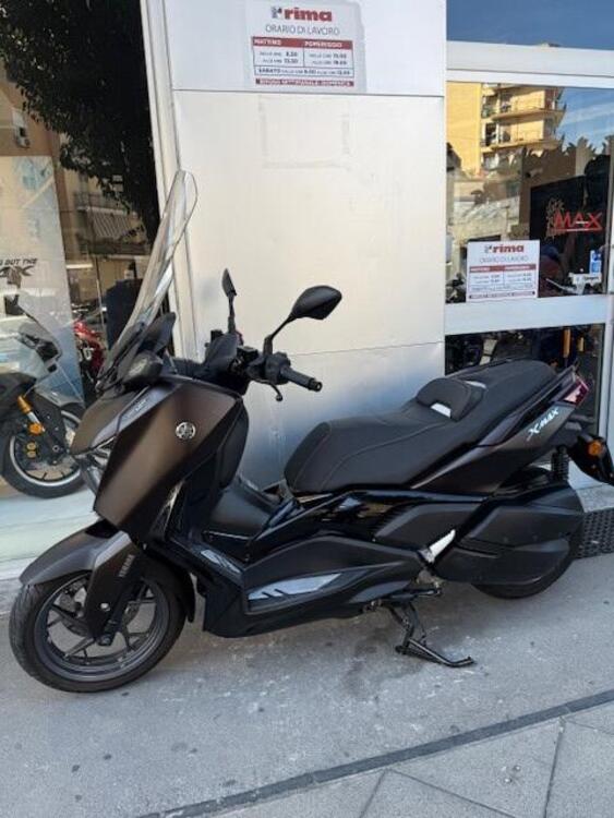 Yamaha X-Max 300 Tech Max (2021 - 24) (2)