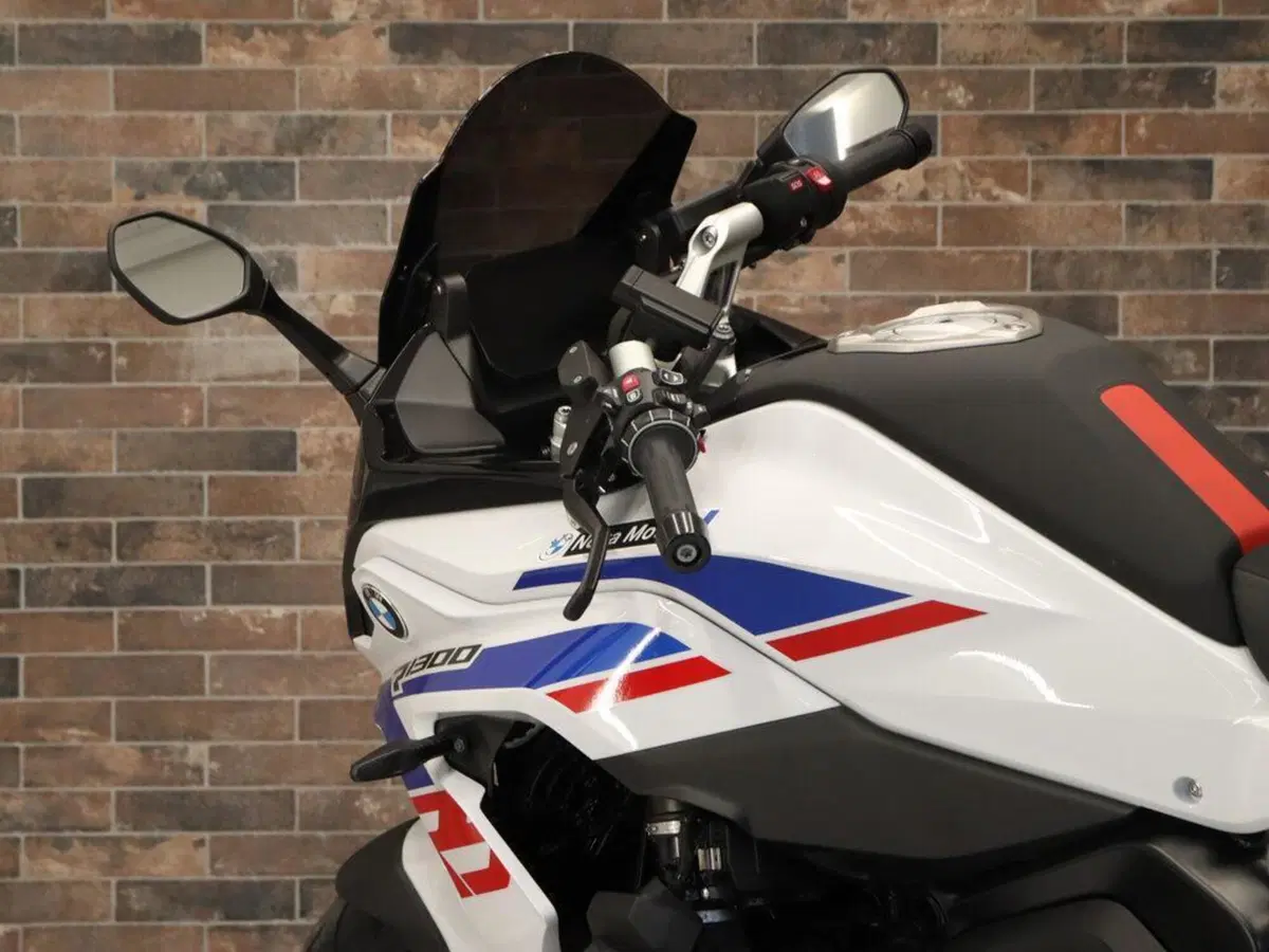 Bmw R 1300 RS (2026) (9)