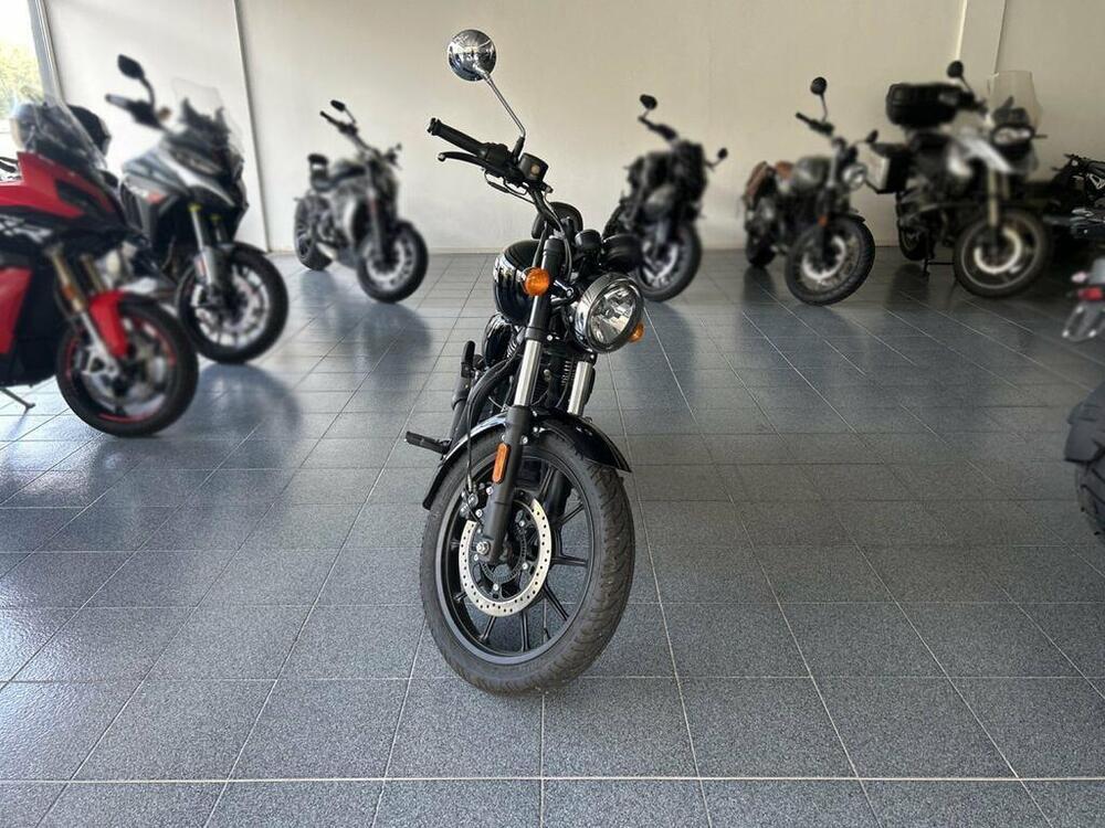 Royal Enfield Meteor 350 Fireball (2021 - 25) (2)