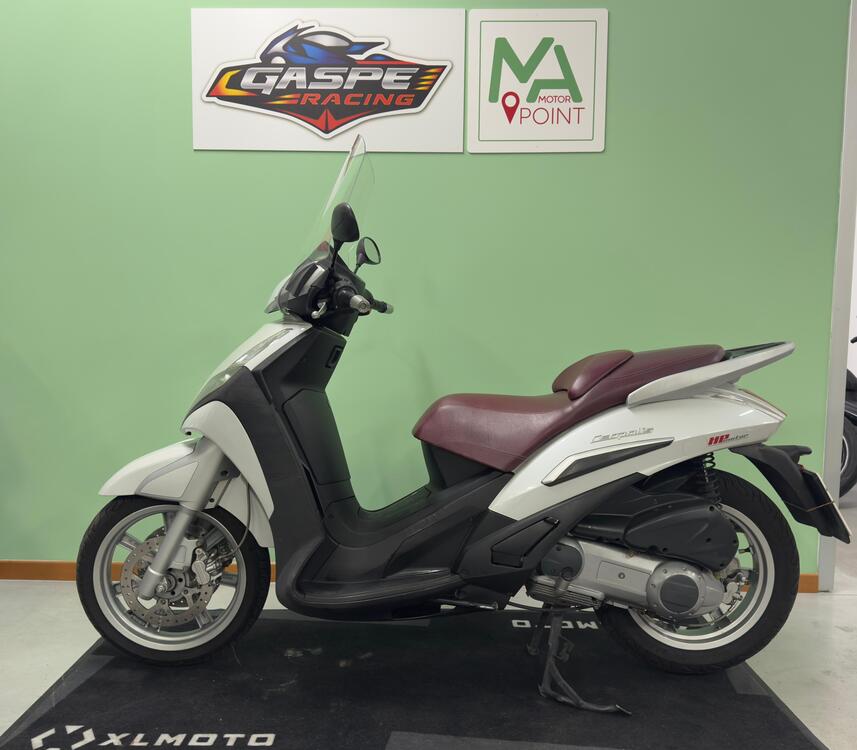 Peugeot Geopolis 300 (2013 -15) (2)