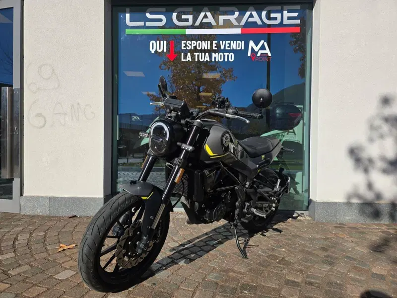 Benelli Leoncino 250 (2021 - 25) (4)