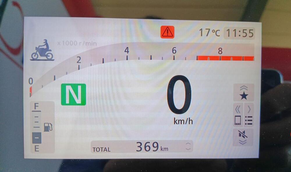 Honda X-ADV 750 (2025) (5)