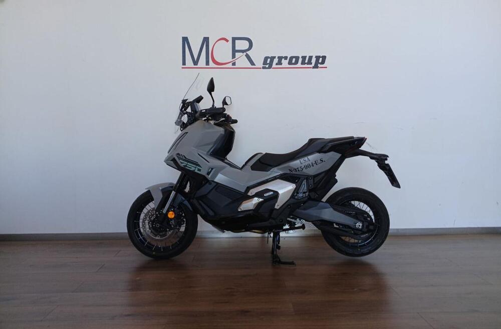Honda X-ADV 750 (2025) (2)