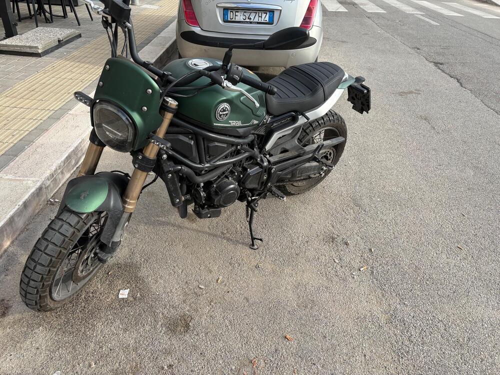 Benelli Leoncino 800 Trail (2022 - 25)
