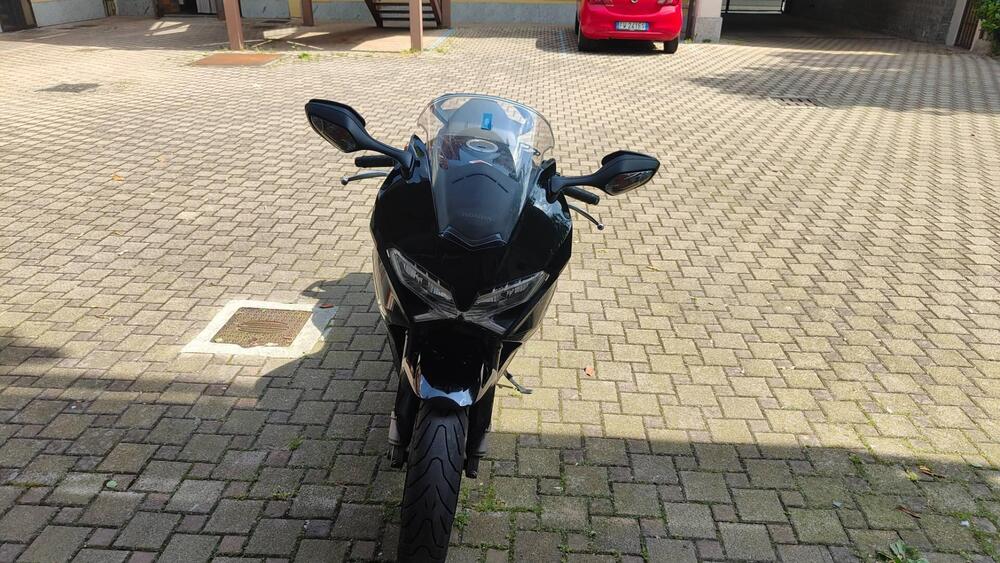 Honda VFR 800 F (2014 - 16) (5)