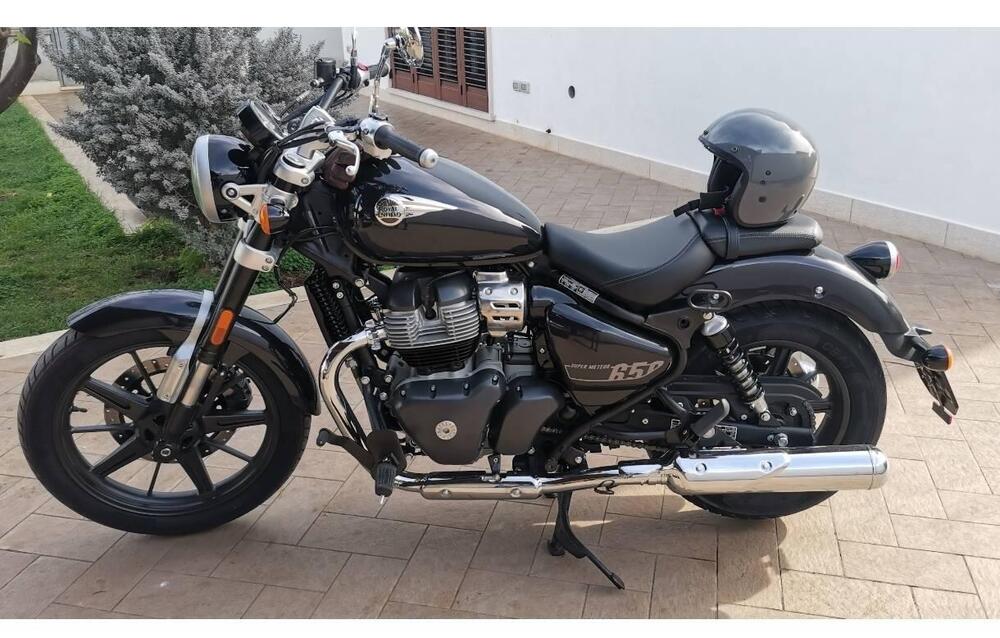 Royal Enfield Super Meteor 650 (2023 - 25)