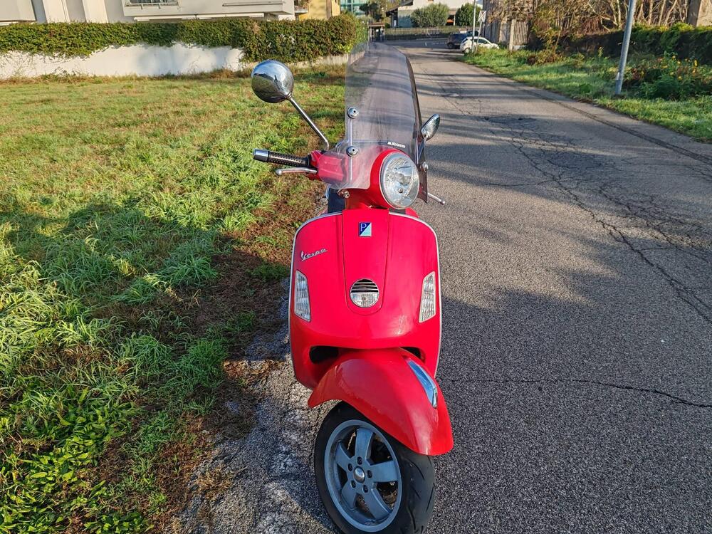 Vespa GTS 250 i.e. (3)