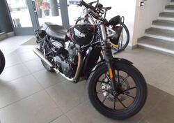 Triumph Speed Twin 900 (2023 - 24) usata