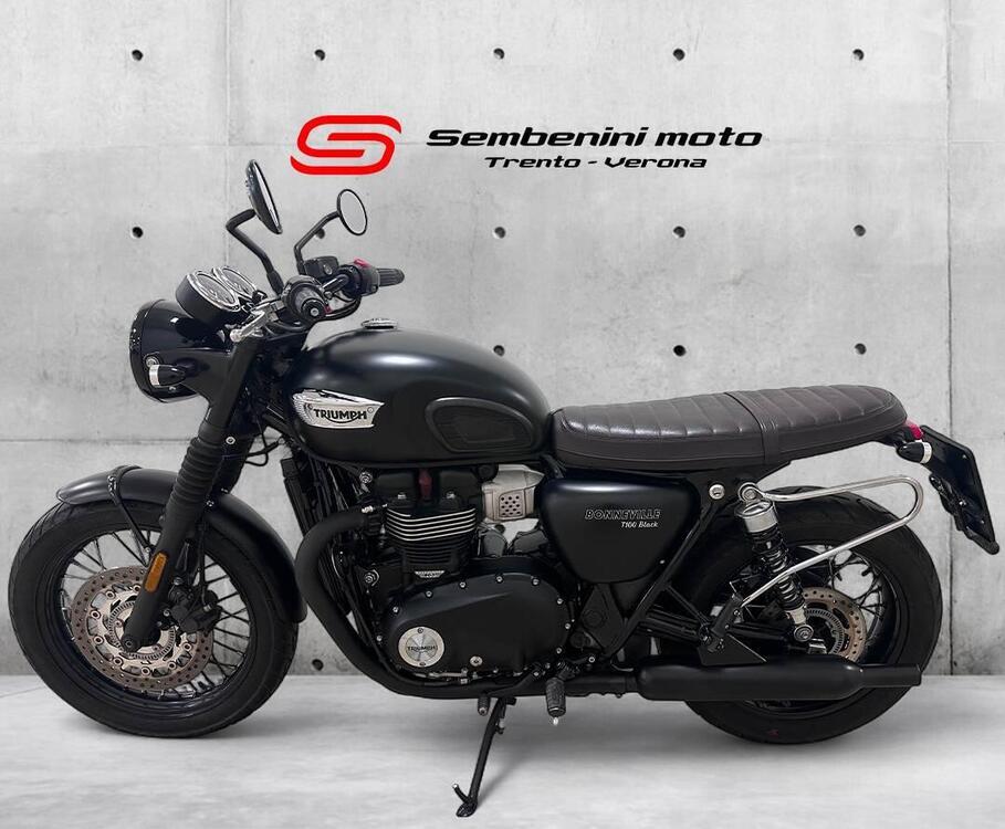 Triumph Bonneville T100 Black (2017 - 20) (2)
