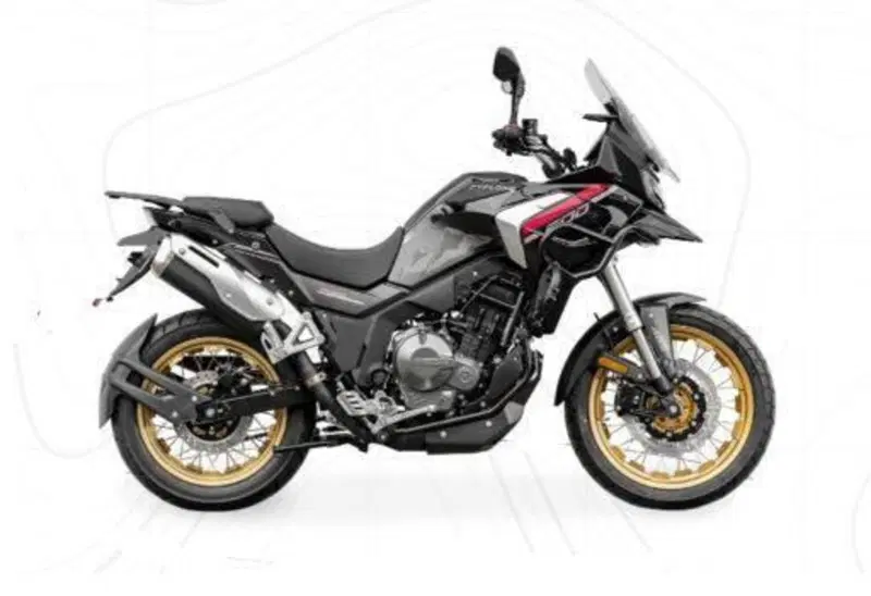 Cyclone RX600 (2025 - 26) (4)