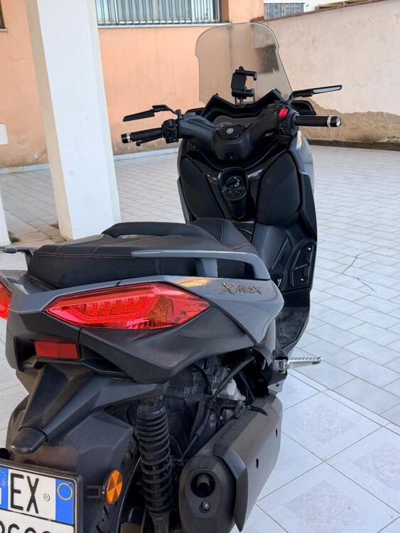 Yamaha X-Max 300 Tech Max (2021 - 24) (4)