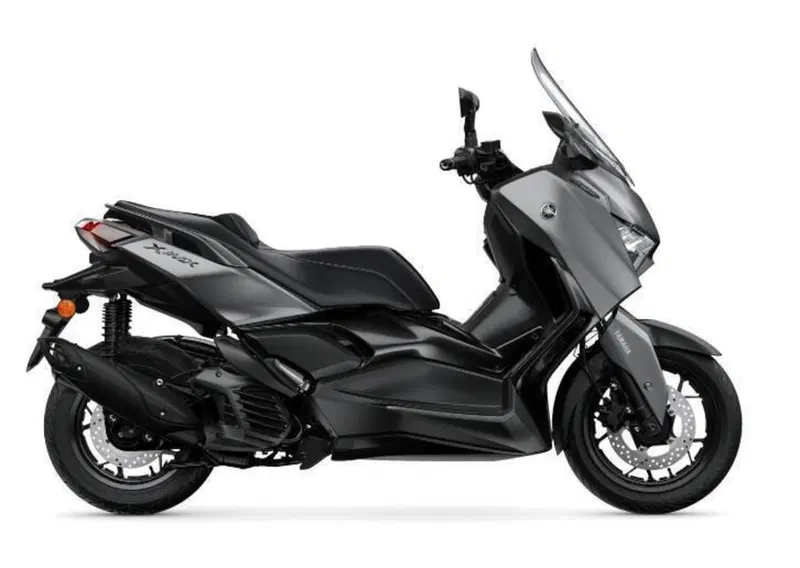 Yamaha X-Max 125 Tech Max (2025 - 26) (2)