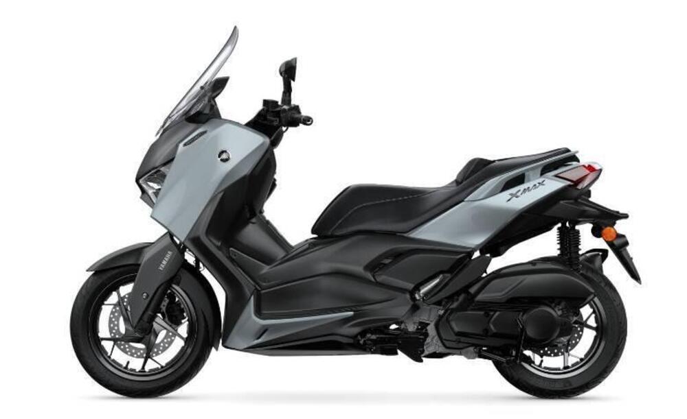 Yamaha X-Max 125 Tech Max+ (2025) (2)