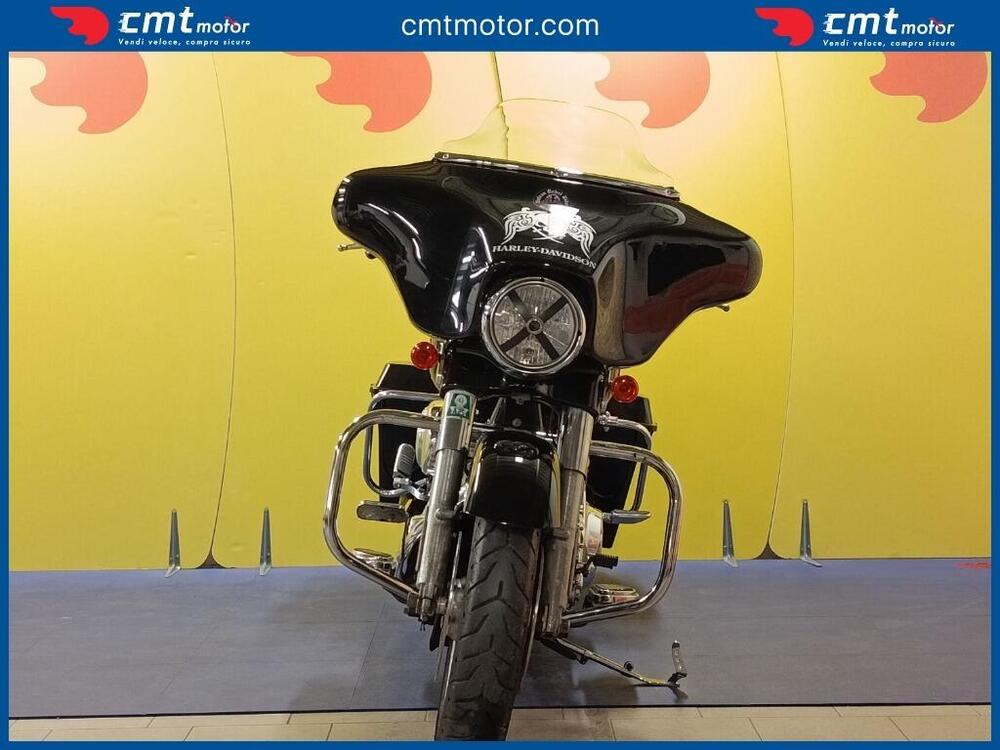 Harley-Davidson 1690 Street Glide (2011 - 13) - FLHX (2)