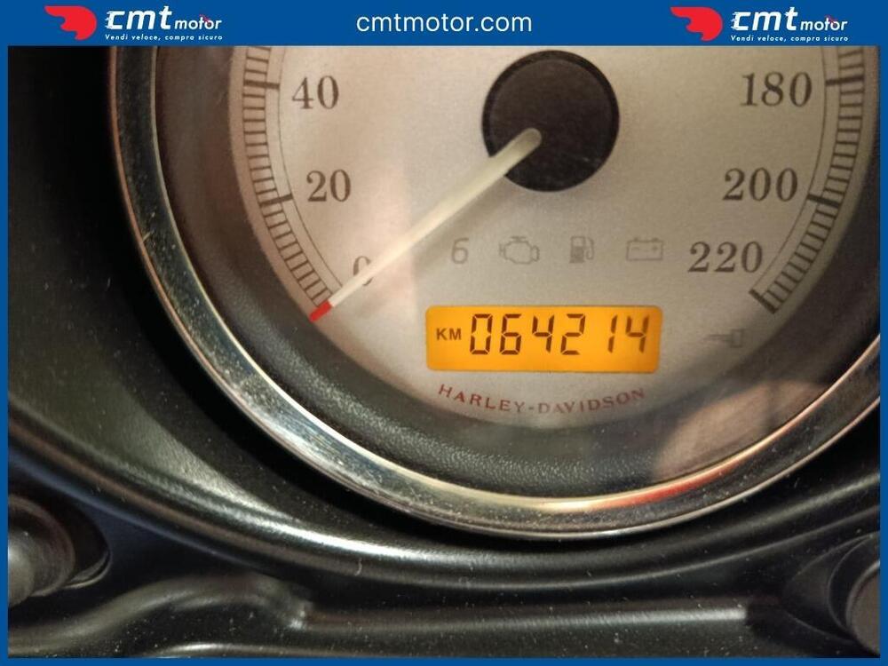 Harley-Davidson 1690 Street Glide (2011 - 13) - FLHX (5)