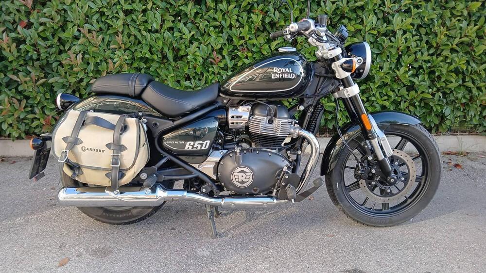 Royal Enfield Super Meteor 650 (2023 - 25)