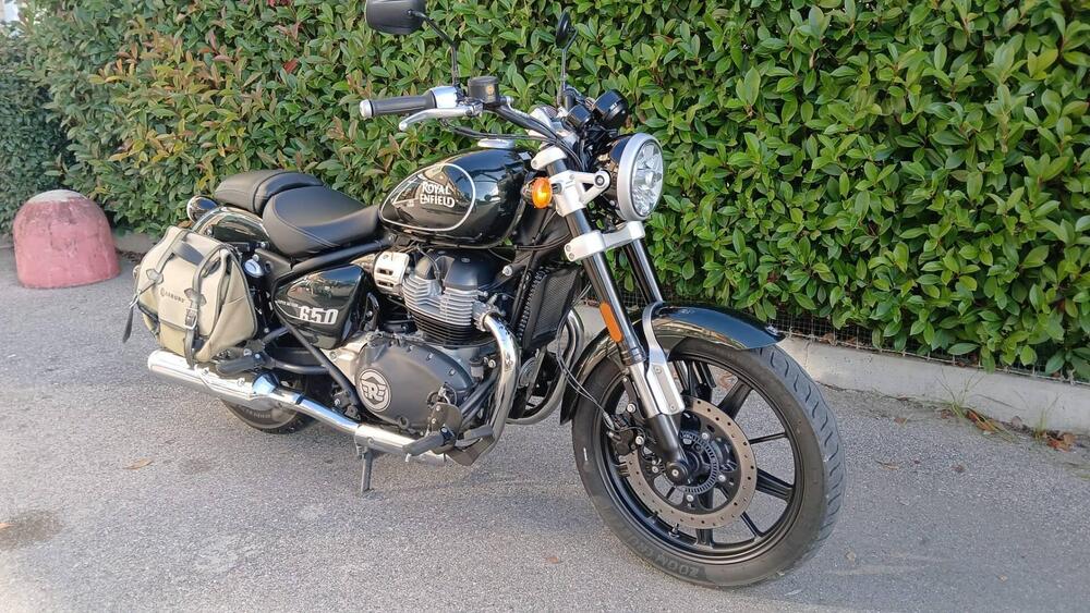 Royal Enfield Super Meteor 650 (2023 - 25) (2)