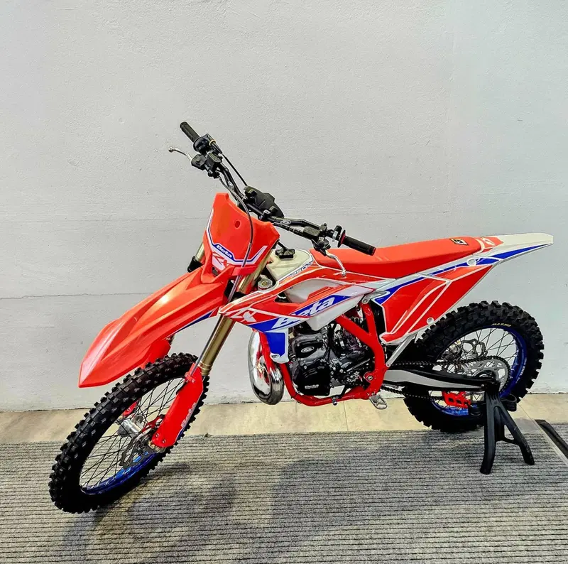 Betamotor RX 250 2T (2026) (2)