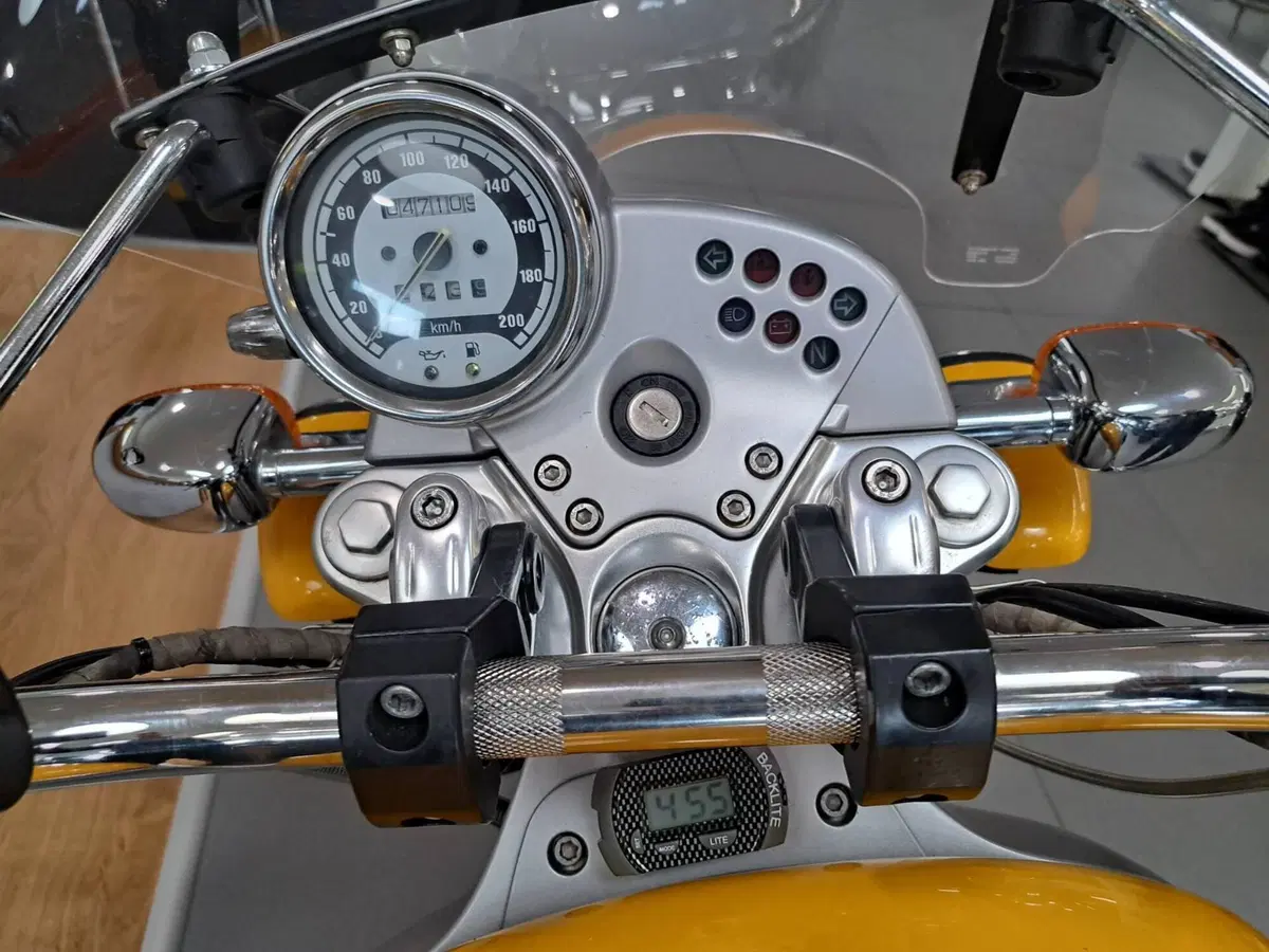 Bmw R 1200 C Independent (9)