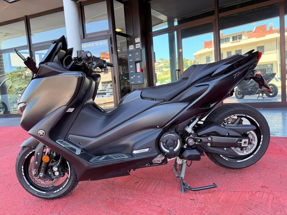 Yamaha T-Max 560 (2020 - 21) (2)